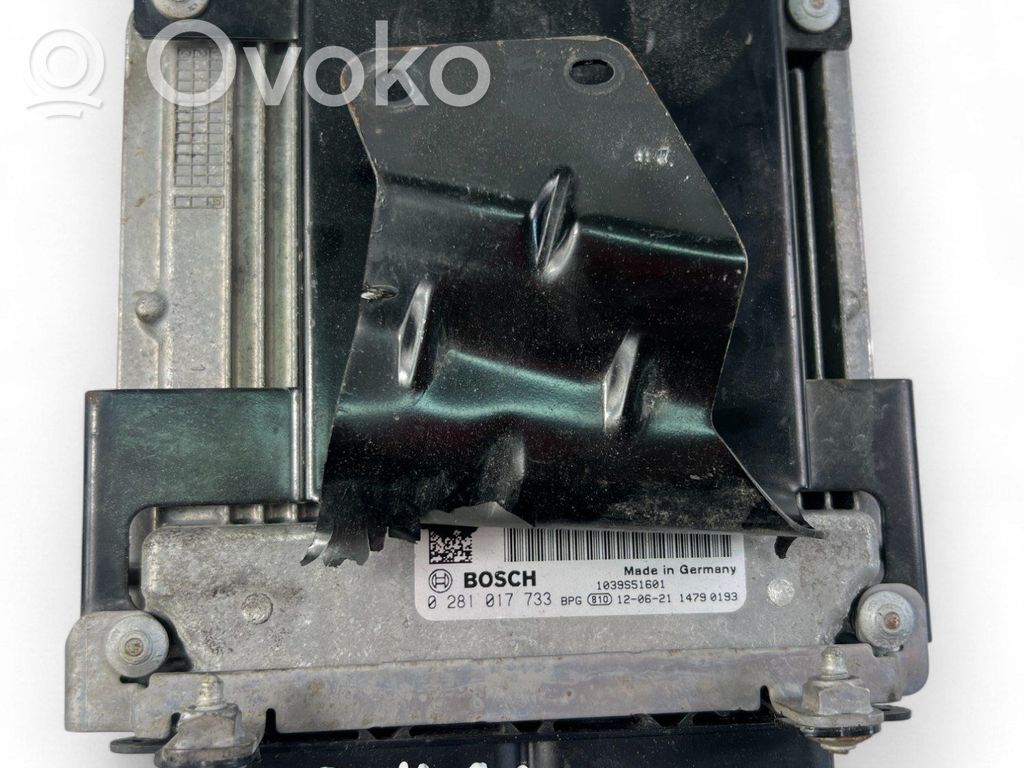 Volkswagen Touareg II Engine control unit/module ECU 