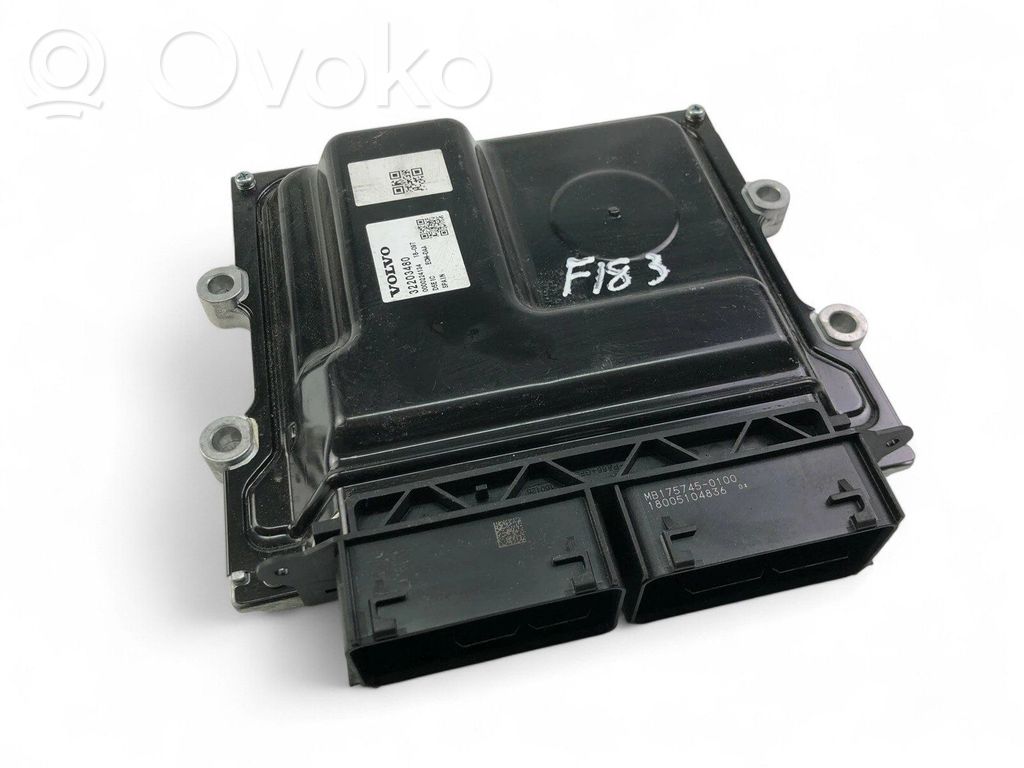 Volvo S90, V90 Engine control unit/module 