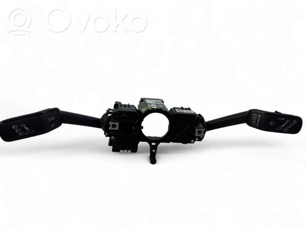 Volkswagen Polo VI Interruptor/palanca de limpiador de luz de giro 