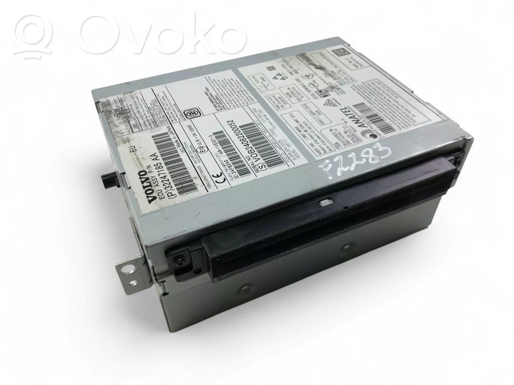 Volvo V40 Panel / Radioodtwarzacz CD/DVD/GPS 
