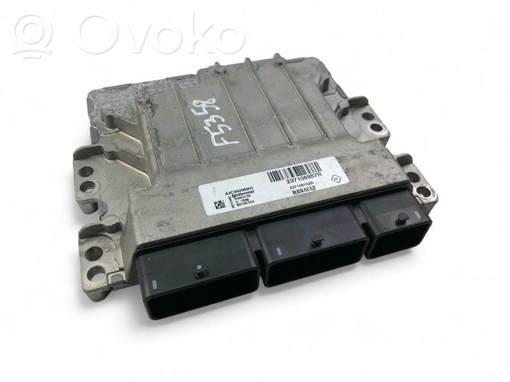 Engine control unit/module   237106957R,237106102