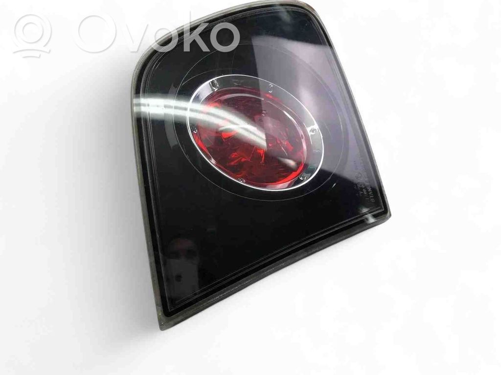 Mazda 3 I Takaluukun takavalot 