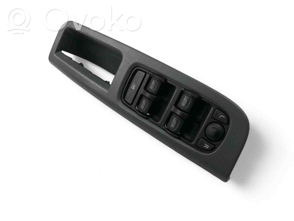 Electric window control switch   8679473