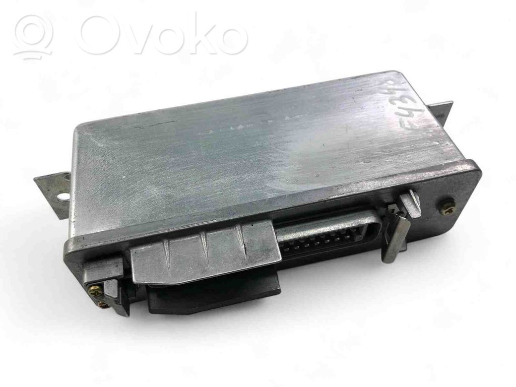 BMW 5 E28 Engine control unit/module 