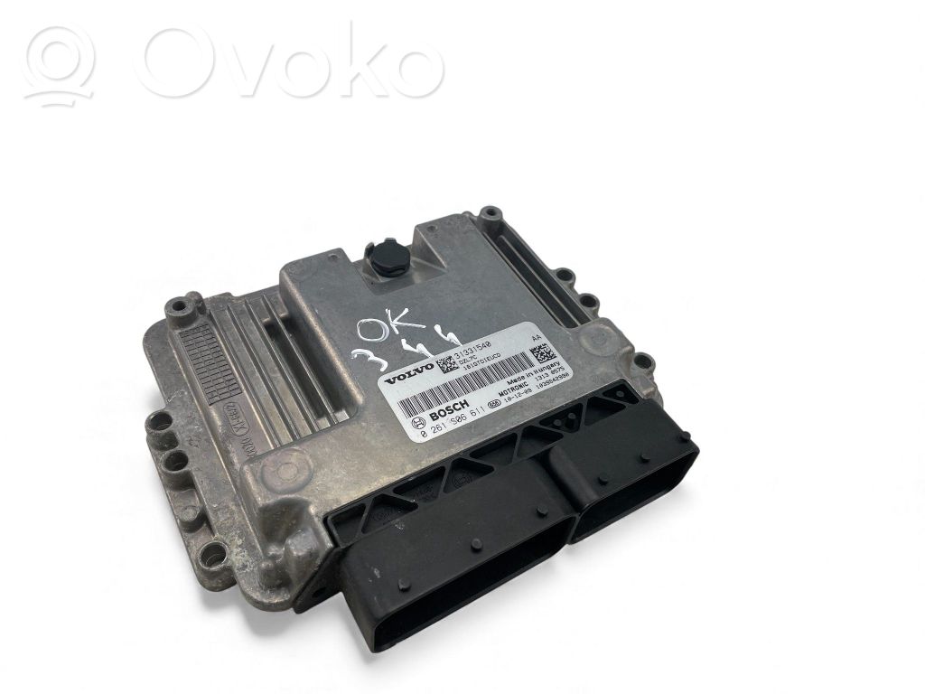 Engine control unit/module ECU   31331540,0261S06611