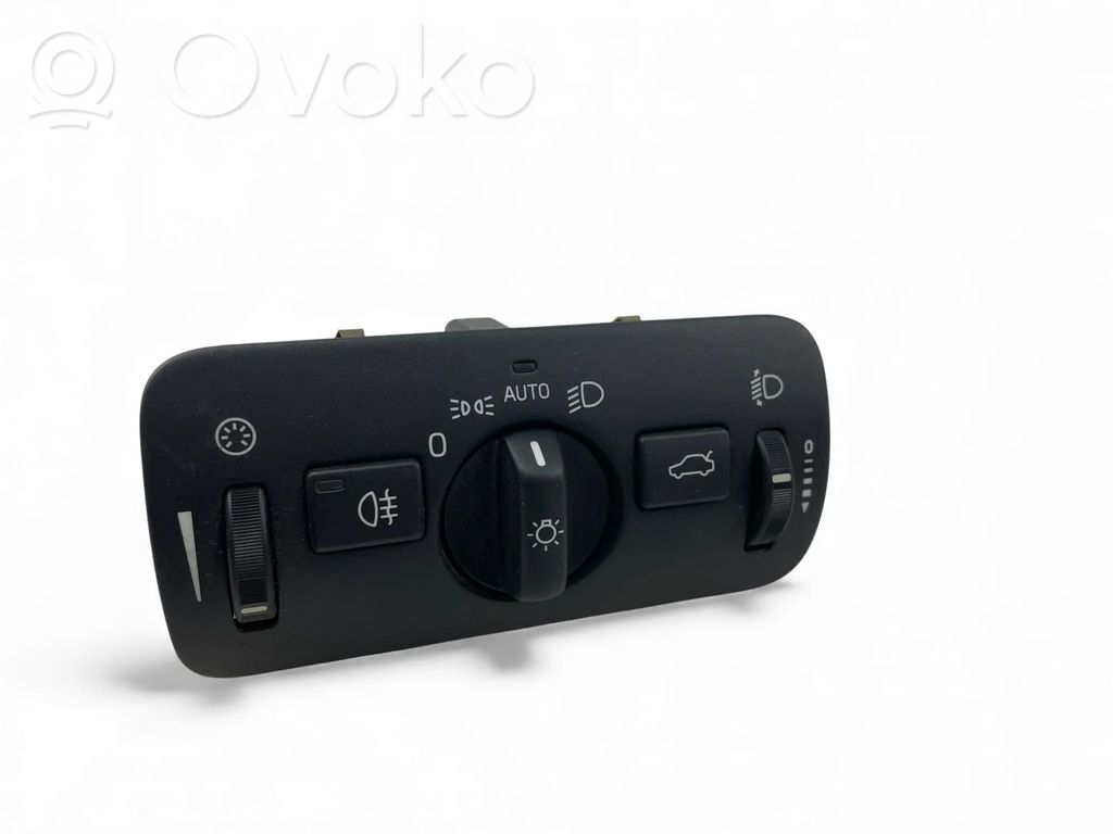 Volvo V40 Light switch 