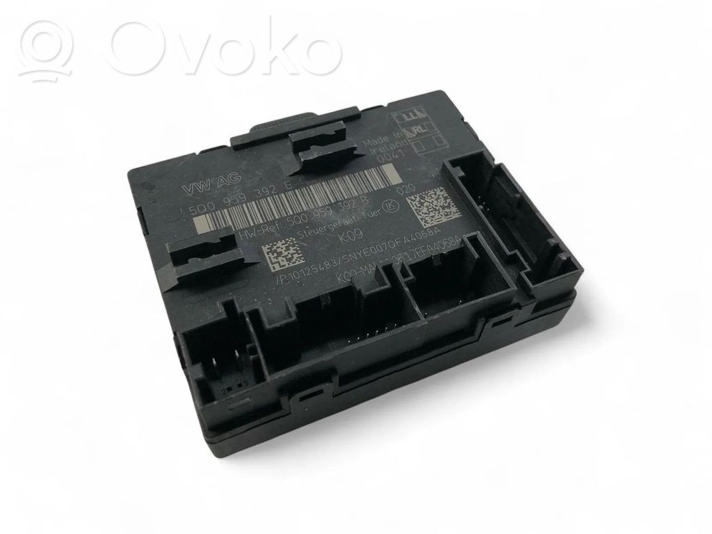 Door control unit/module   5Q0959392E