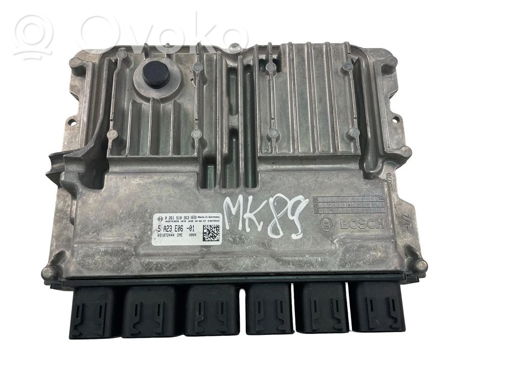 Engine control unit/module ECU   5A23E06,0261S103G3