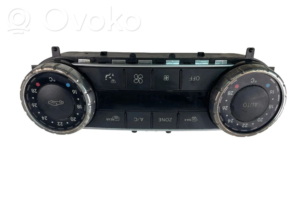 Przełącznik / Włącznik nawiewu dmuchawy   A2049003803