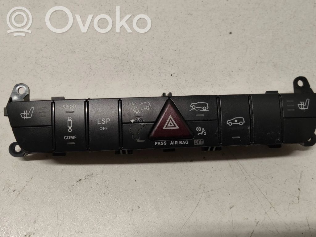 Mercedes-Benz ML W164 Zestaw przełączników i przycisków 