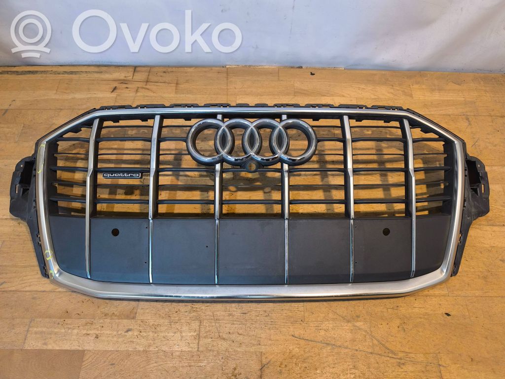 Audi Q7 4M Etusäleikkö 