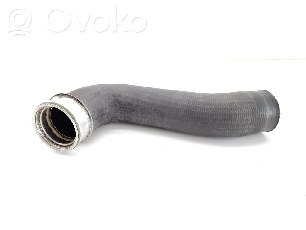Volkswagen Golf VI Intercooler hose/pipe 