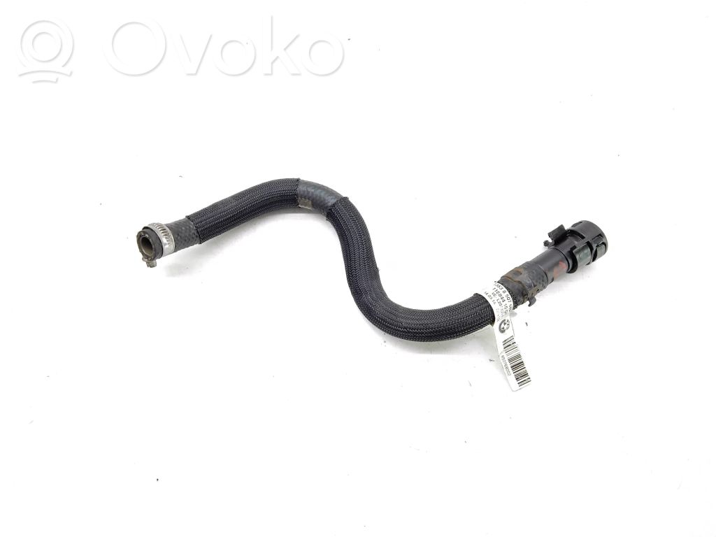 BMW 1 F20 F21 Degvielas caurulīte (-es) 