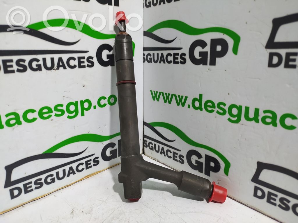 Inyector de combustible   TJBB01901D
