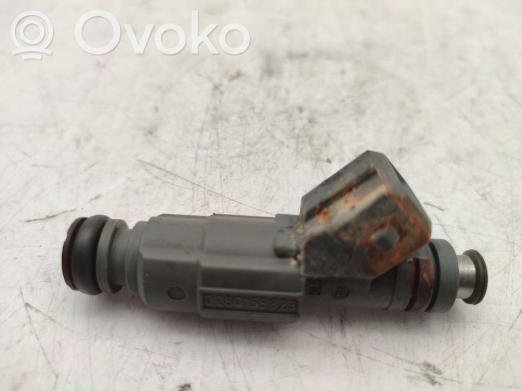 Inyector de combustible   0280155823