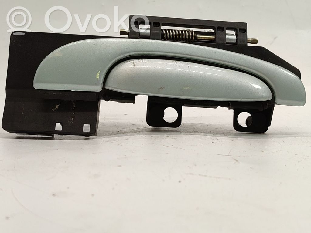 Manecilla externa puerta delantera   33083RH