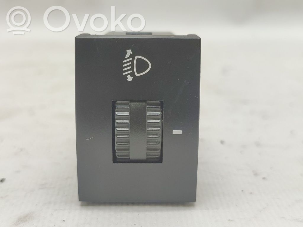 Interruptor de control multifunción   58B31G56B