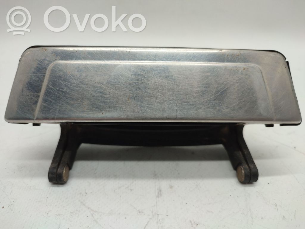 Takaoven ulkokahva
