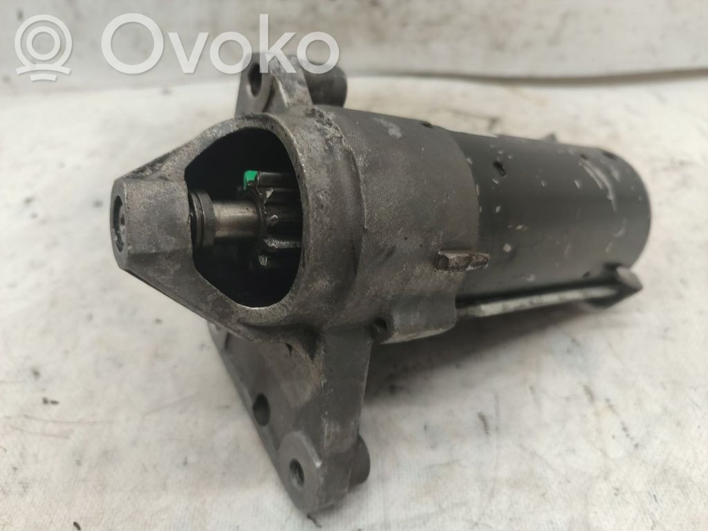 Motor de arranque   LRS01569