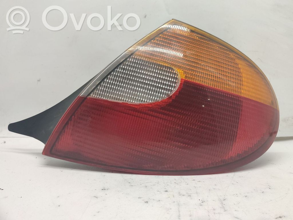 Chrysler Neon II Luci posteriori 
