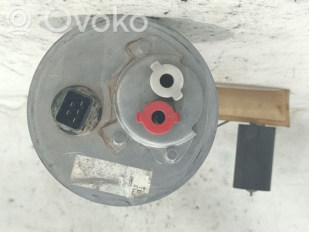 Bomba interna de combustible