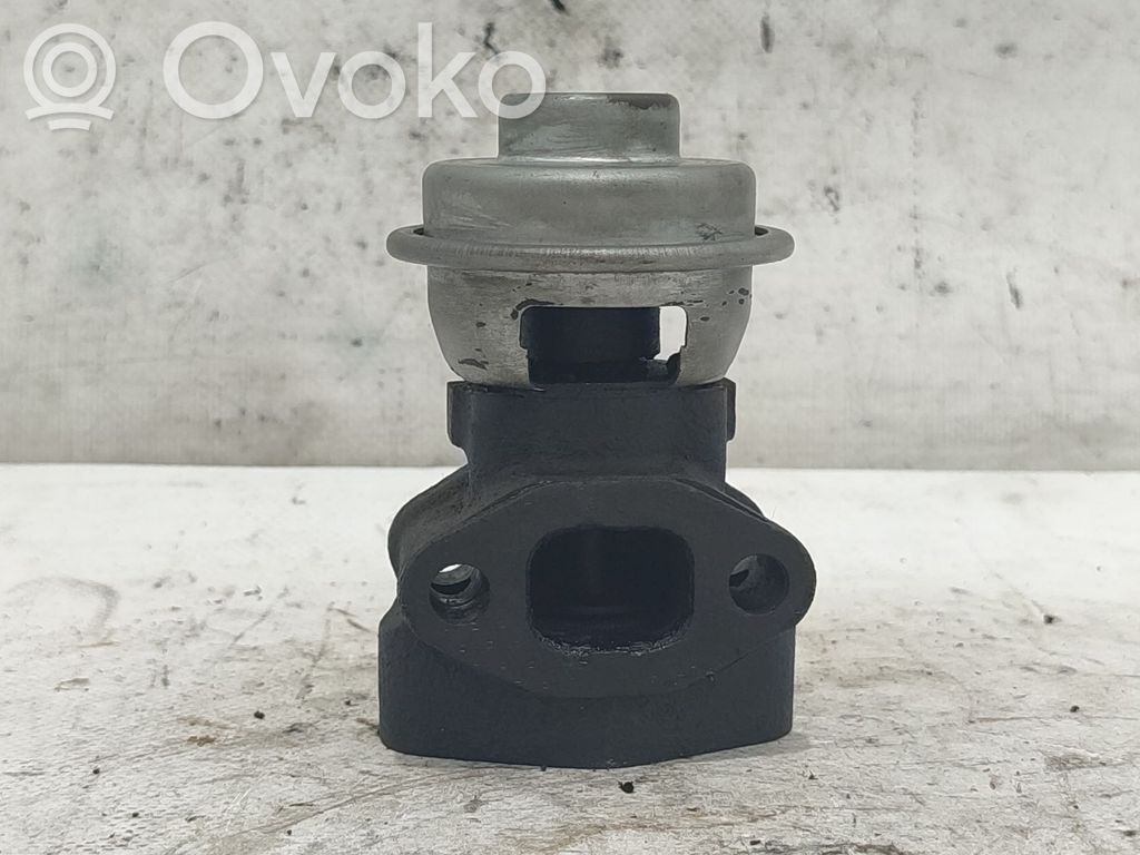 Opel Frontera A Válvula EGR 