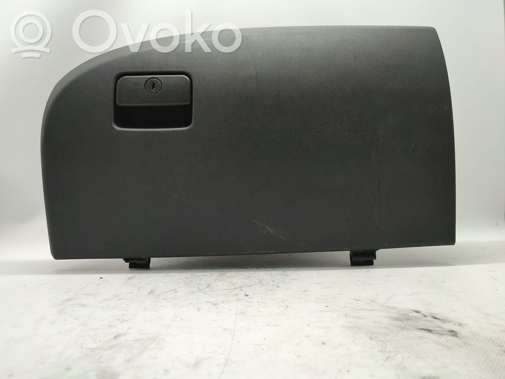Guantera   8002A524XA,8006A022