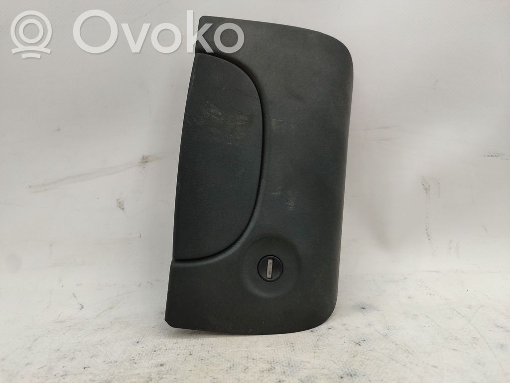 Renault Kangoo I Manecilla externa puerta trasera 