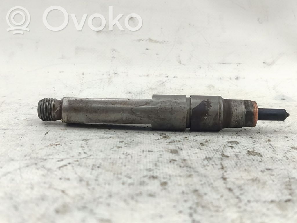 Inyector de combustible   0432193611,0432193611