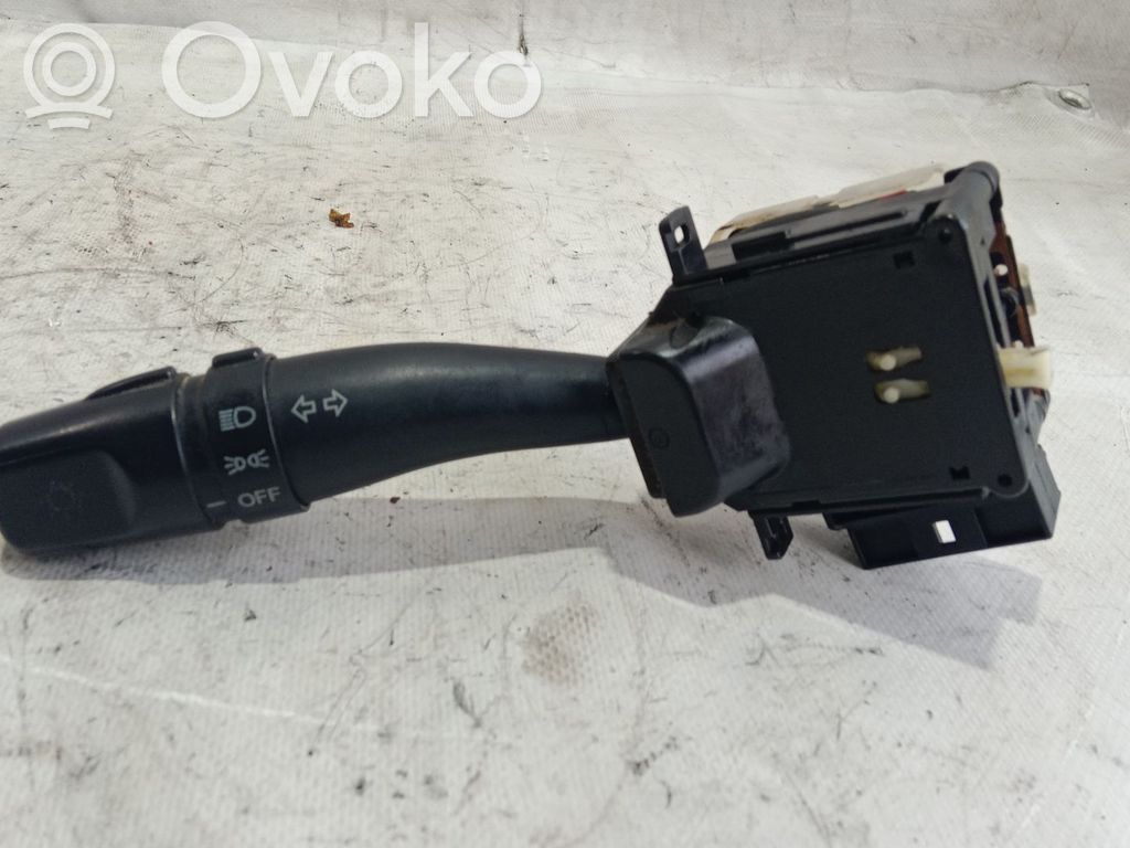 Comutator lumini bord