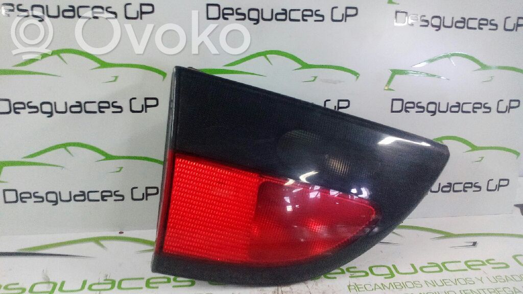 Renault Megane I Aizmugurējais lukturis virsbūvē 