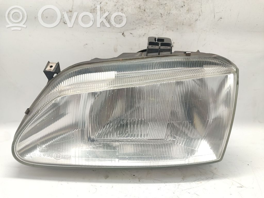 Renault Megane I Faro/fanale