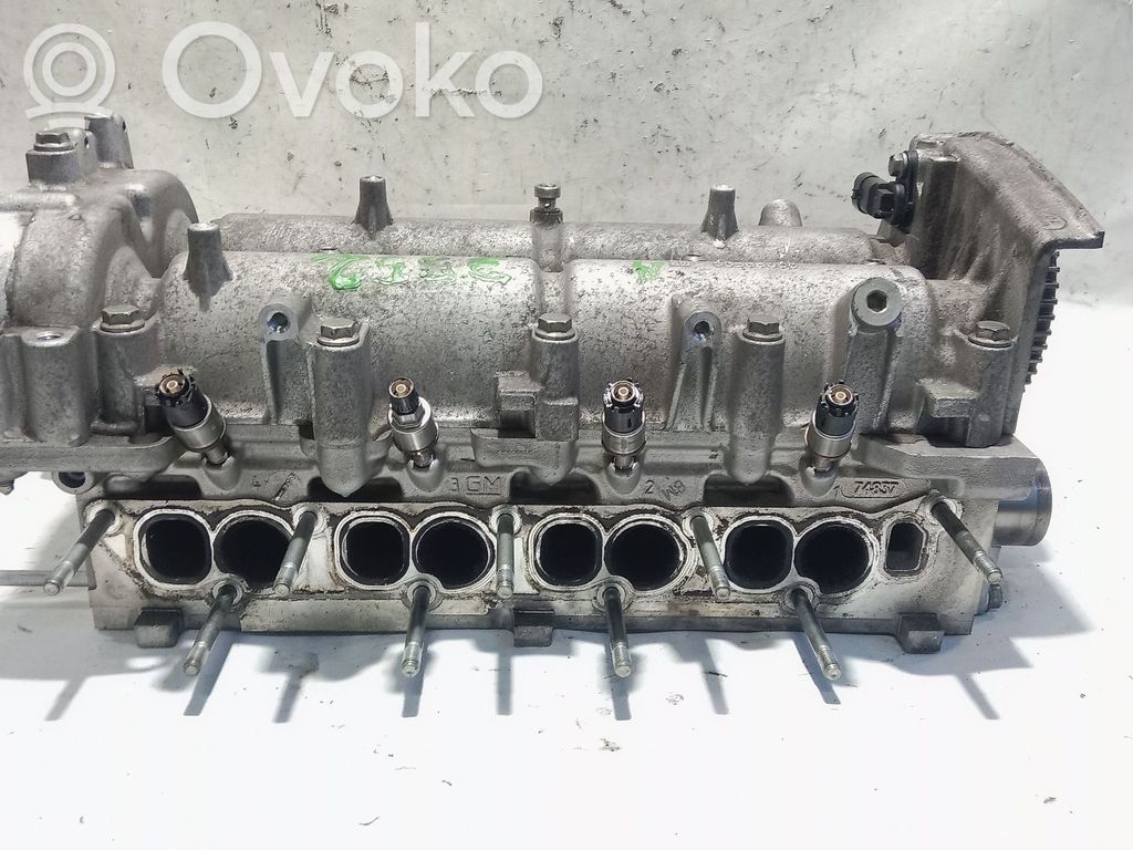 Opel Insignia A Engine head 