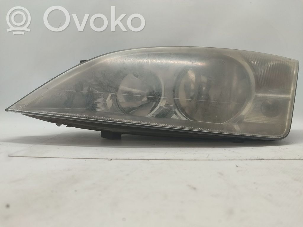 Ford Mondeo Mk III Faro/fanale