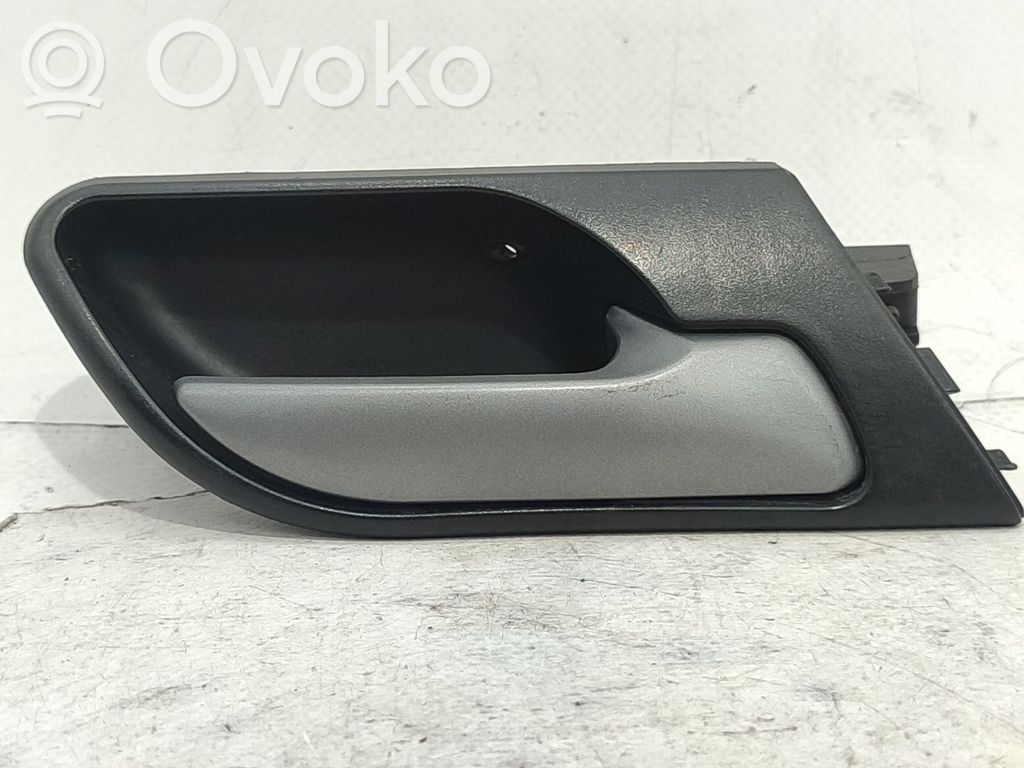 BMW X5 E53 Manecilla interna puerta trasera 