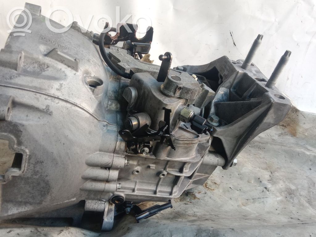 Ford Transit Manual 5 speed gearbox 