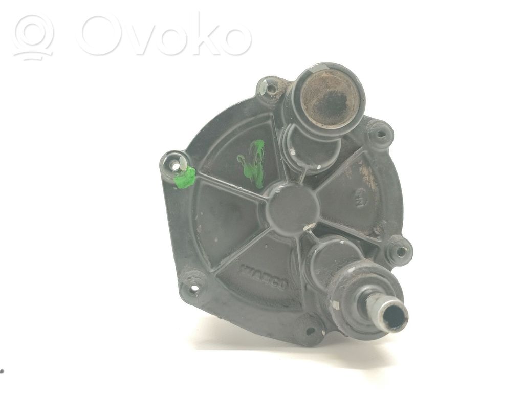 Ford Focus Vacuum pump 