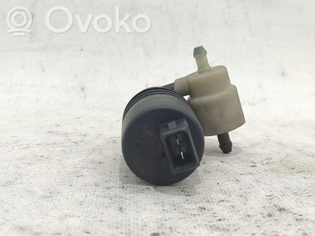 SsangYong Actyon Windscreen/windshield washer pump 