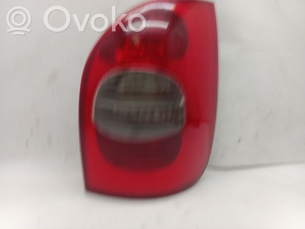 Citroen Xsara Luci posteriori