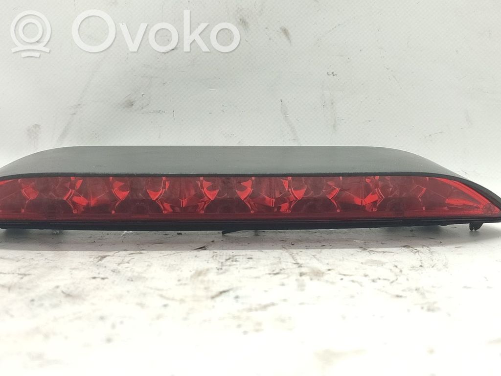 Chevrolet Aveo Kolmas/lisäjarruvalo 