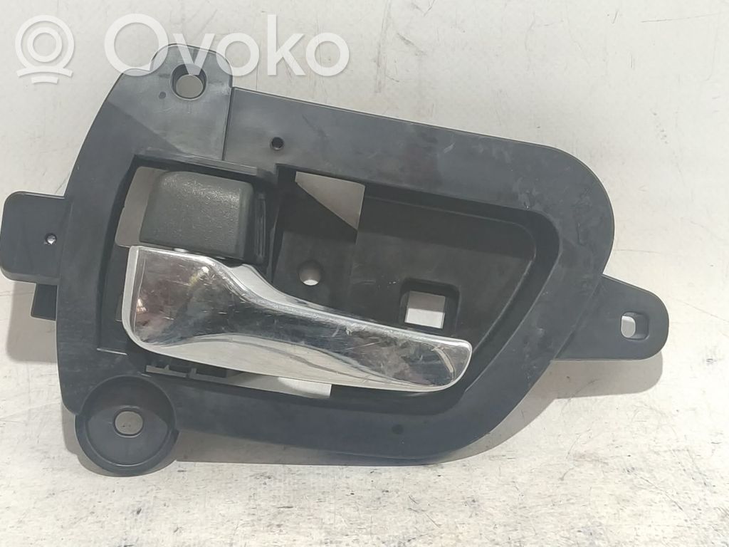 Mitsubishi Outlander Manecilla interna puerta delantera 