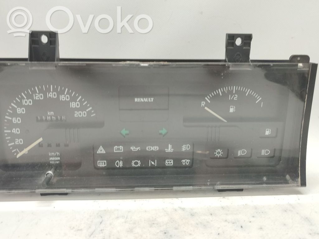 Renault Clio I Licznik / Prędkościomierz 