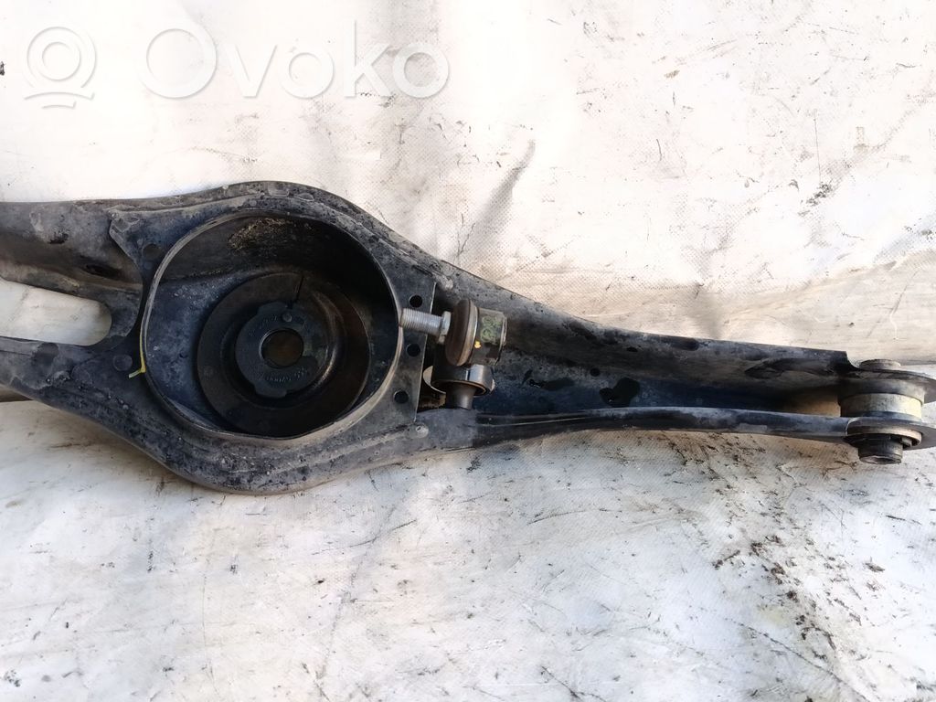 Hyundai i30 Braț control spate 