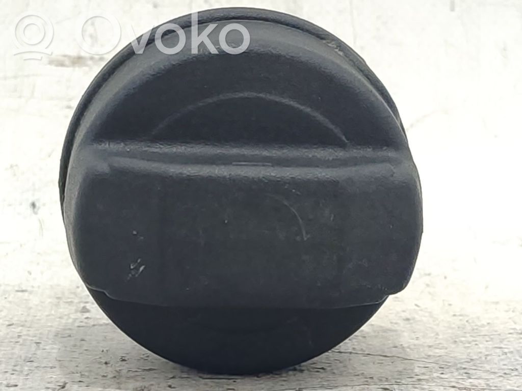 Seat Toledo I (1L) Tappo cornice del serbatoio