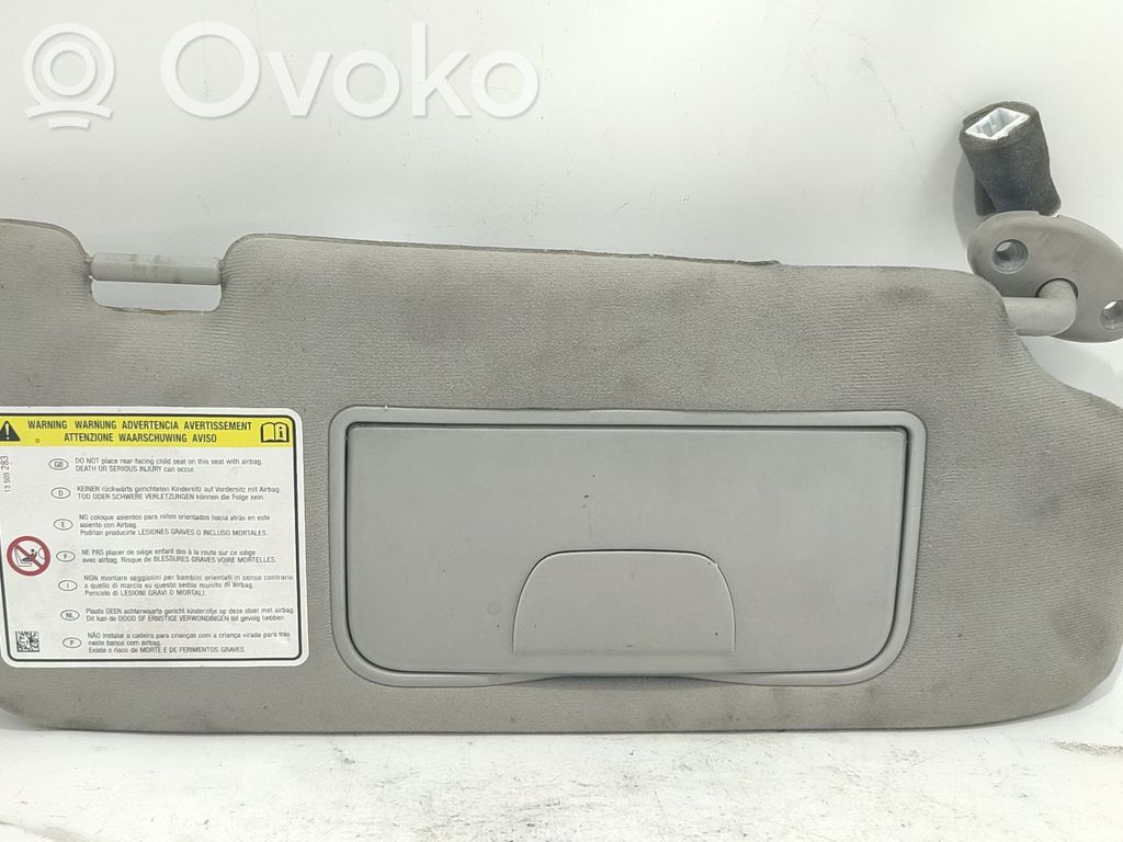 Chevrolet Captiva Pare-soleil