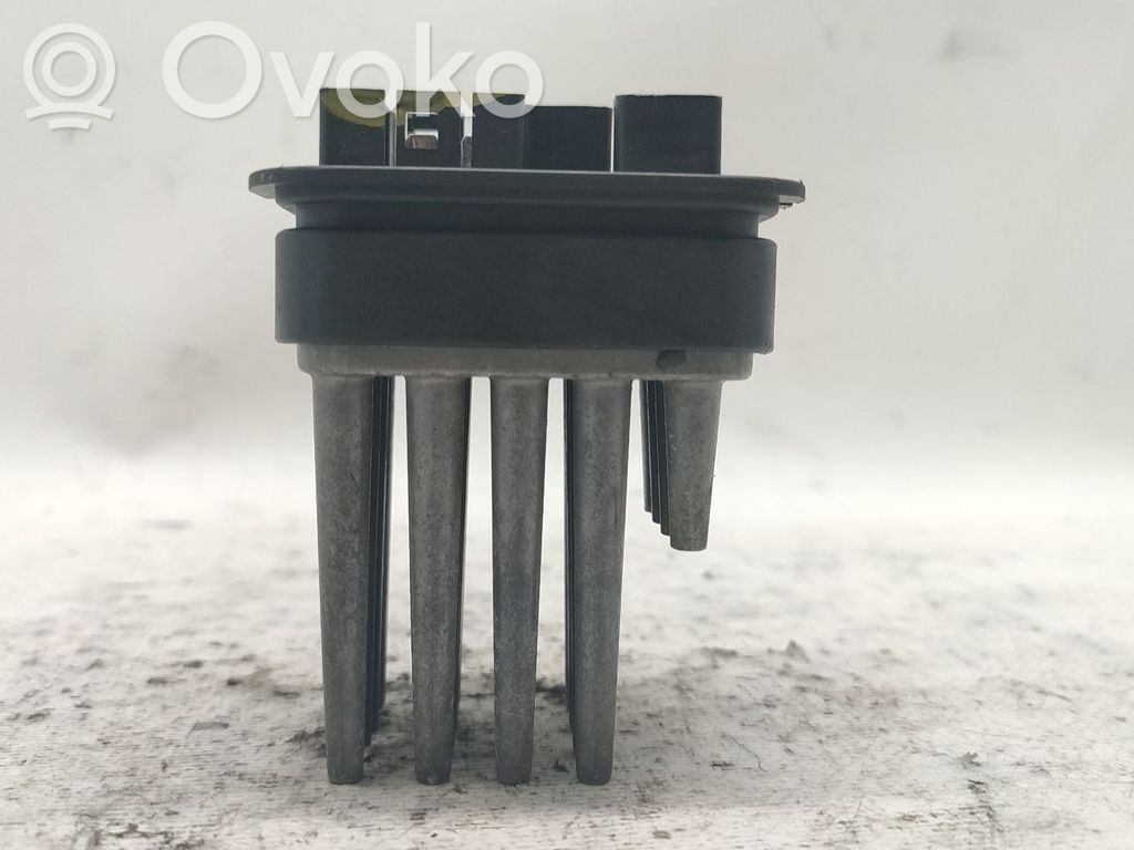 Opel Zafira B Resistencia motor/ventilador de la calefacción