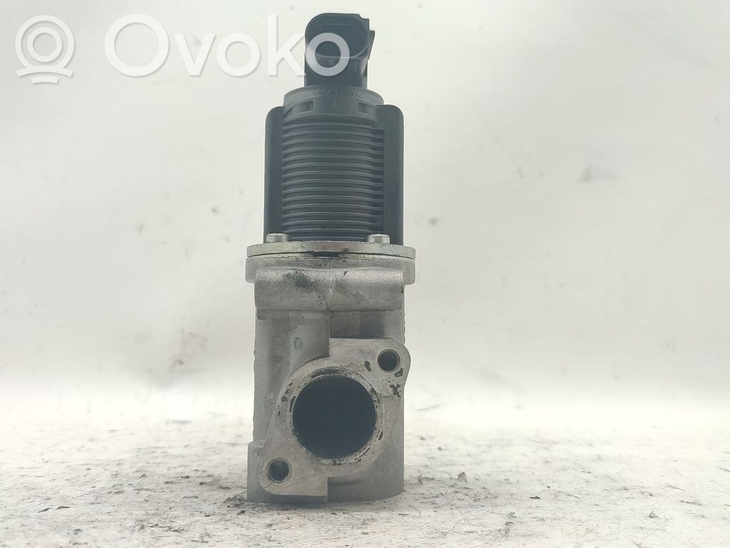 Opel Zafira B Zawór EGR