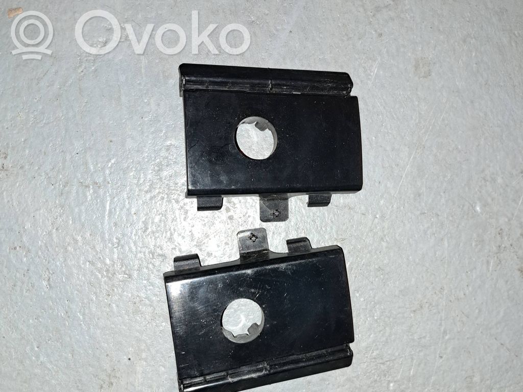 Porsche Cayenne (9Y0 9Y3) Uchwyt przedniego czujnika parkowania PDC 