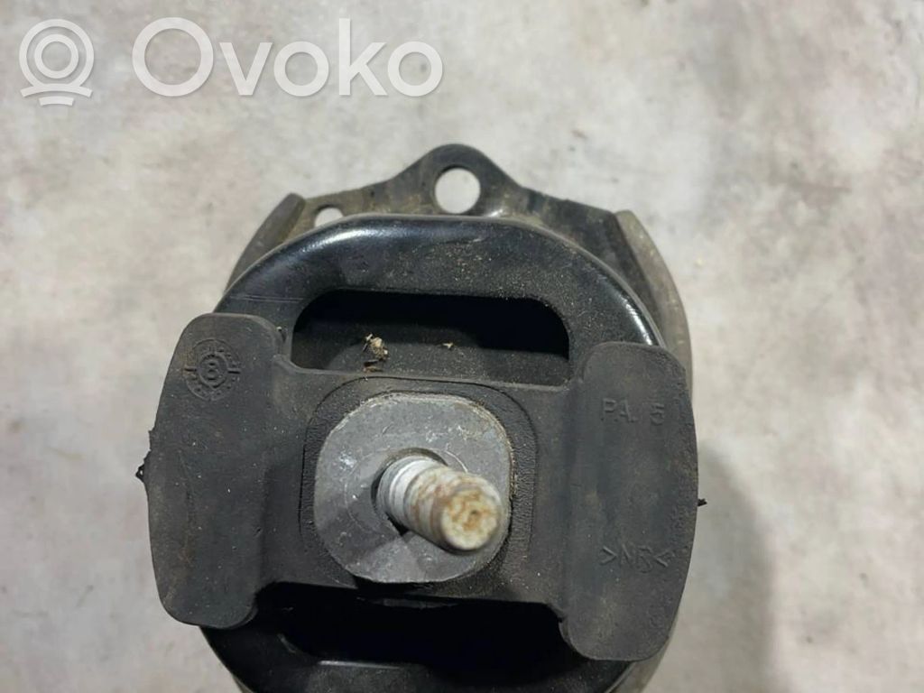 BMW X5 E70 Engine mount bracket 
