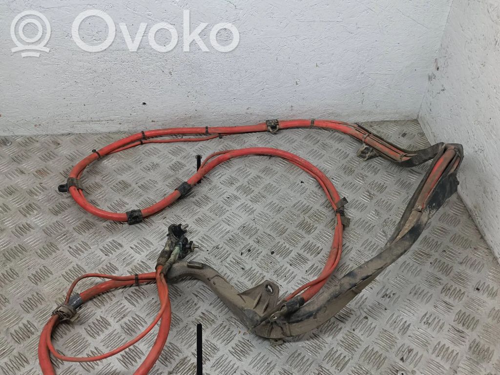 BMW 3 E90 E91 Positive cable (battery) 